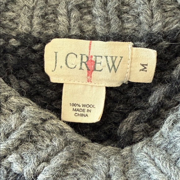 J. Crew Dark and Light Gray Argyle Crewneck Sweater 90’s - Picture 2 of 2